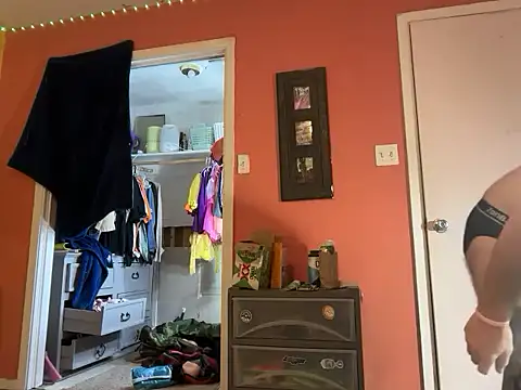 bearcub300 online show from 11.08.25