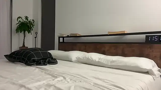 prettyykitty22 online show from 01.10.26