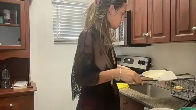 prettyykitty22 online show from 03.21.26