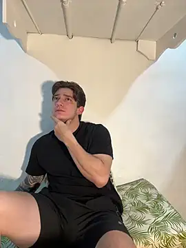 Snapshot of AteneoJr chatting on 02.10.26 AteneoJr online show from 02.10.26