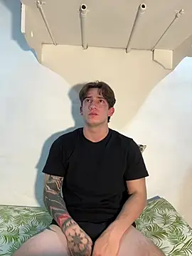 Snapshot of AteneoJr chatting on 02.14.26 AteneoJr online show from 02.14.26