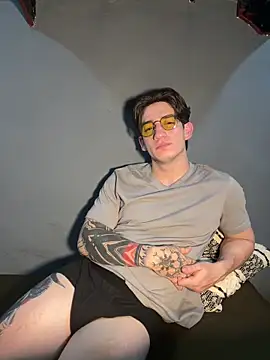 Snapshot of AteneoJr chatting on 03.03.26 AteneoJr online show from 03.03.26