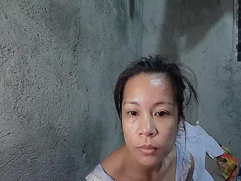 Snapshot of janelovely18 chatting on 11.12.25 janelovely18 online show from 11.12.25