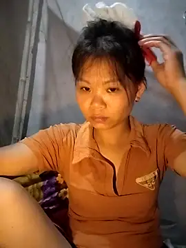 LinhNa999 online show from 09.11.25