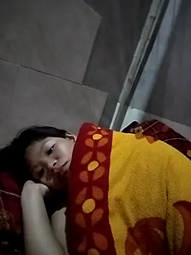 LinhNa999 online show from 11.26.25