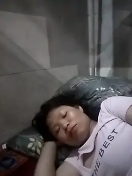 LinhNa999 online show from 03.04.26