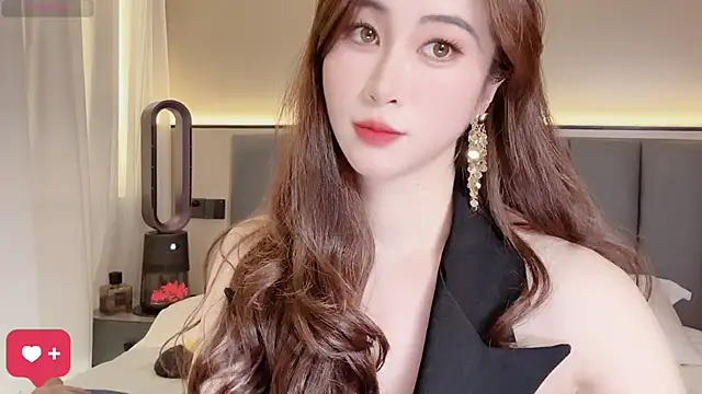 wuyueaini online show from 03.28.26