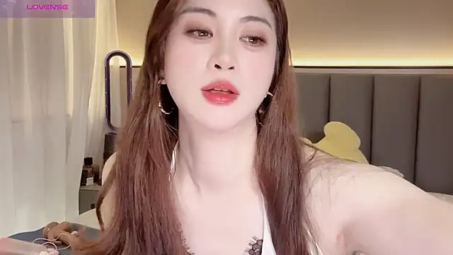 Snapshot of wuyueaini chatting on 06.20.26 wuyueaini online show from 06.20.26