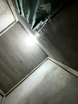 Sunny lotus online show from 10.18.25