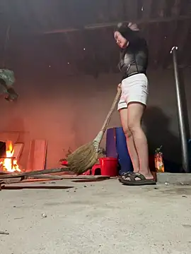 Snapshot of Sunny_lotus chatting on 02.28.26 Sunny lotus online show from 02.28.26