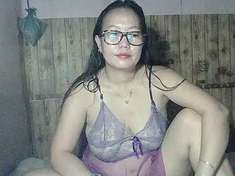 Pinay BigTits69 online show from 12.17.25