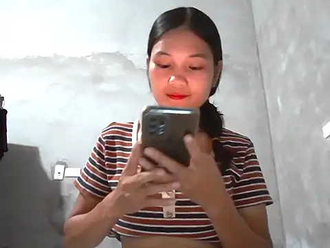 Snapshot of Bjorn357 chatting on 09.23.25 Bjorn357 online show from 09.23.25