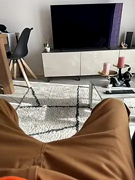 Snapshot of Manu97k chatting on 10.09.25 Manu97k online show from 10.09.25