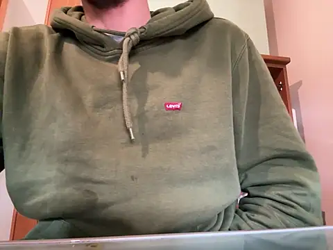 Snapshot of Manu97k chatting on 10.10.25 Manu97k online show from 10.10.25