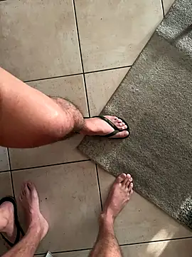 Snapshot of Manu97k chatting on 10.11.25 Manu97k online show from 10.11.25