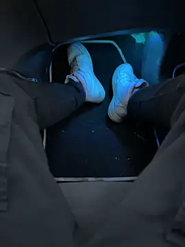 Snapshot of Manu97k chatting on 11.03.25 Manu97k online show from 11.03.25