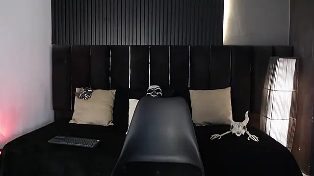 Dominic ghost online show from 10.12.25