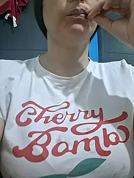 vaneza1999 online show from 10.24.25