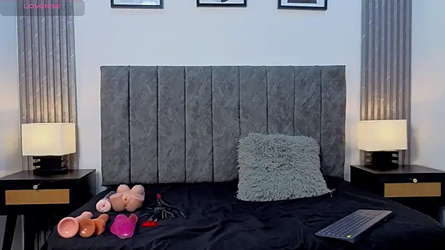 Liam forest  online show from 09.28.25