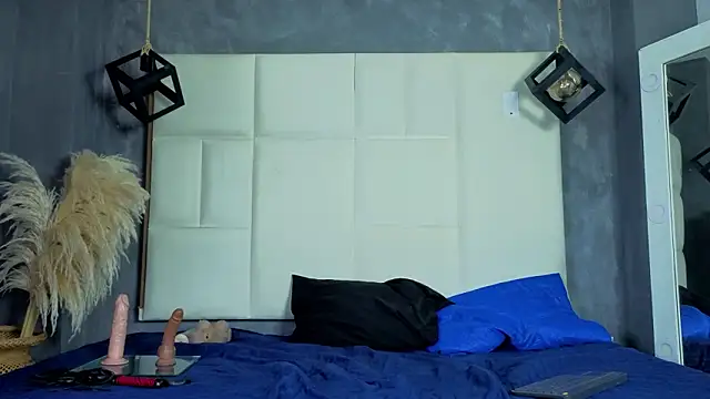 Liam forest  online show from 02.13.26