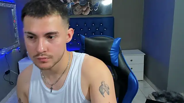 BrunoWalkerr online show from 09.12.25