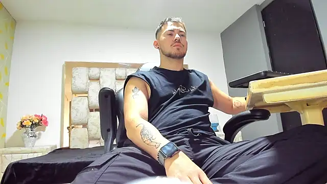 BrunoWalkerr online show from 09.29.25