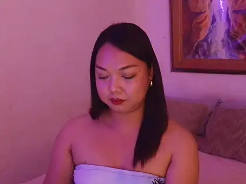 Snapshot of Trishme chatting on 03.31.26 Trishme online show from 03.31.26