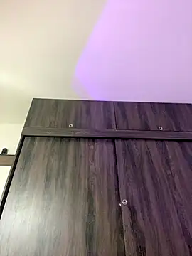 Flora Minx online show from 12.14.25