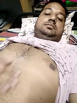 Snapshot of sumit_19 chatting on 10.27.25 sumit 19 online show from 10.27.25