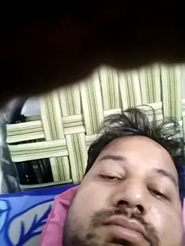 Snapshot of sumit_19 chatting on 12.18.25 sumit 19 online show from 12.18.25