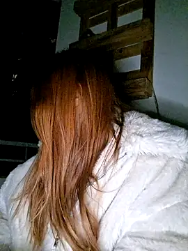 SlimBellaa online show from 10.03.25