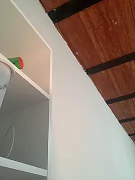 Snapshot of LiaCollings chatting on 09.18.25 LiaCollings online show from 09.18.25