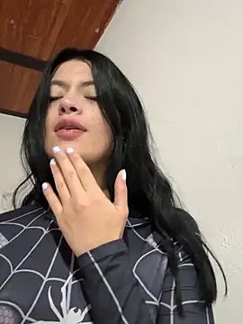 Snapshot of LiaCollings chatting on 02.17.26 LiaCollings online show from 02.17.26