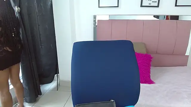 Lele F w online show from 09.19.25