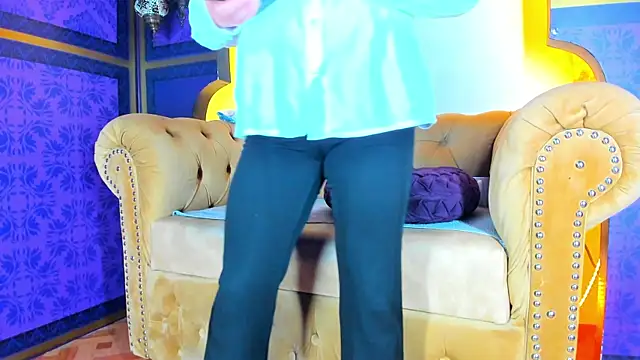 Snapshot of Scarlett_Barnes chatting on 11.07.25 Scarlett Barnes online show from 11.07.25