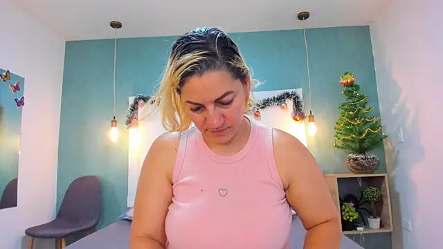 Heidy milf online show from 12.04.25