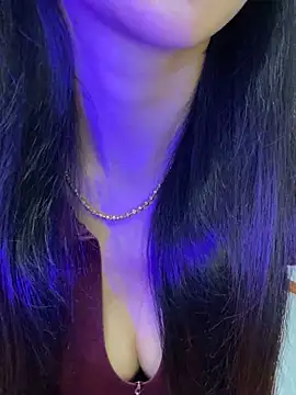 Snapshot of Sexlove_bb chatting on 05.19.26 Sexlove bb online show from 05.19.26