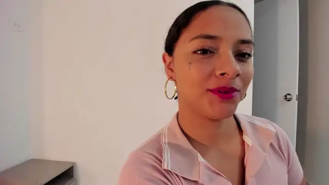 Angellit Afrodita  online show from 12.15.25