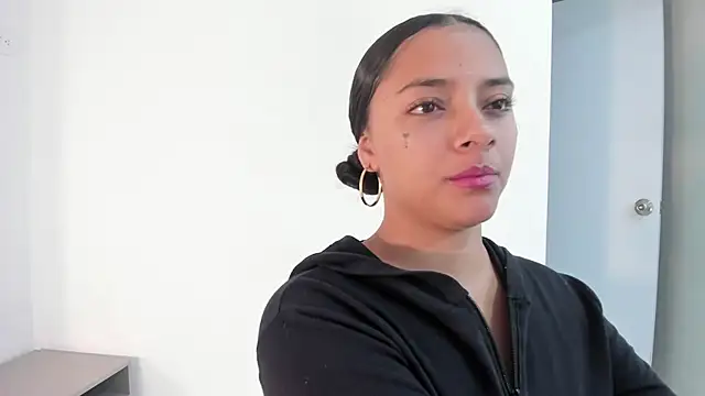 Angellit Afrodita  online show from 12.18.25