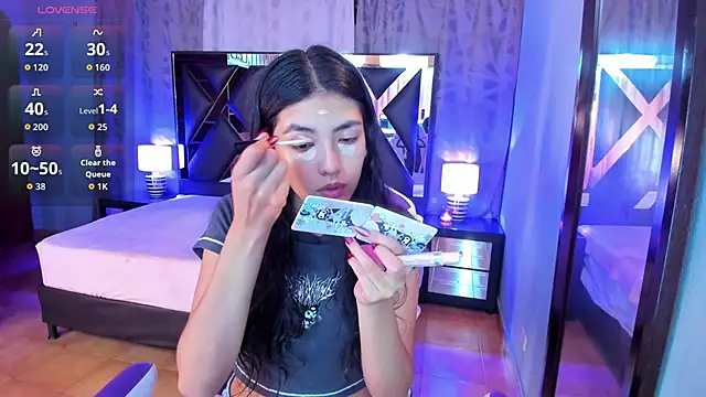 Snapshot of sweet-muse chatting on 10.02.25 sweet-muse online show from 10.02.25