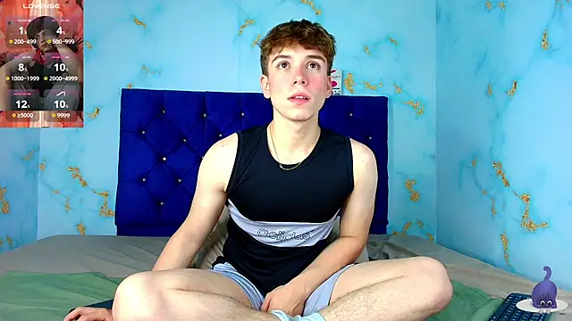 Snapshot of TaylerWhite chatting on 11.02.25 TaylerWhite online show from 11.02.25