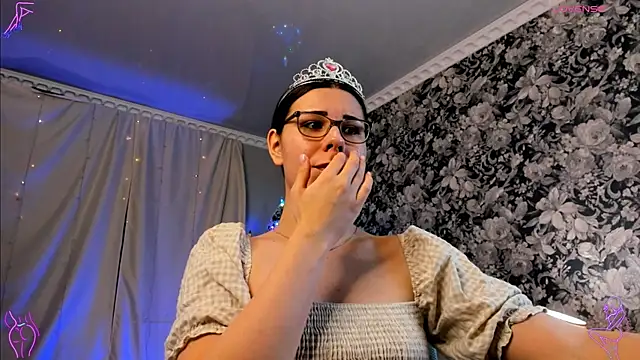 Laila Blarr online show from 02.11.26