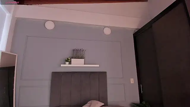 Snapshot of sweet_tamara_ chatting on 11.07.25 sweet tamara online show from 11.07.25