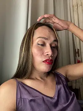 Snapshot of RomanticPearlTS chatting on 02.10.26 RomanticPearlTS online show from 02.10.26