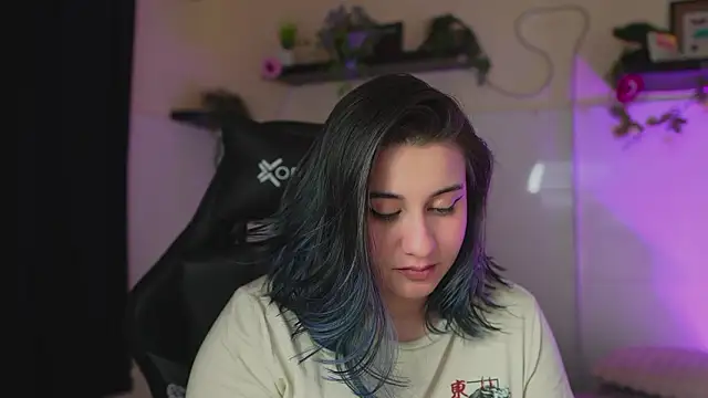 Lana Herondale online show from 03.05.26