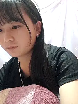 Snapshot of Sunyinn chatting on 10.09.25 Sunyinn online show from 10.09.25