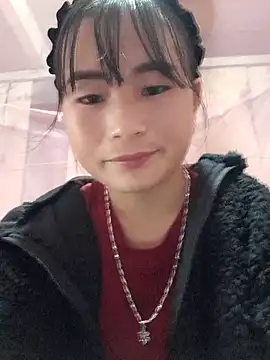 Snapshot of Sunyinn chatting on 10.25.25 Sunyinn online show from 10.25.25