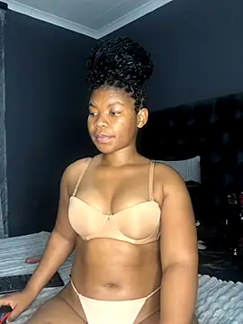 Thick Shawtyy online show from 10.01.25