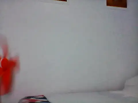 nhayasquirt online show from 12.05.25