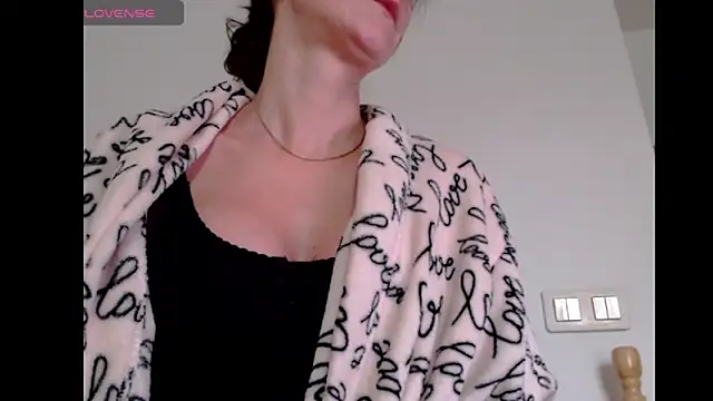 BritneyDivine online show from 10.19.25